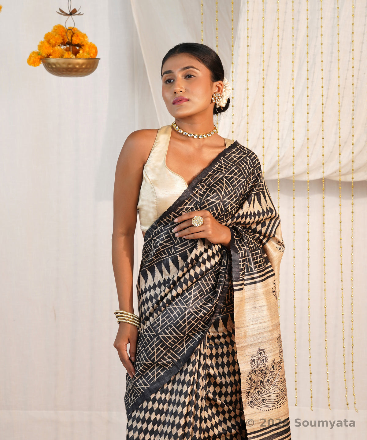 Black and Beige Peacock Print Tussar Ghicha Silk Saree – Bhagalpuri Handloom